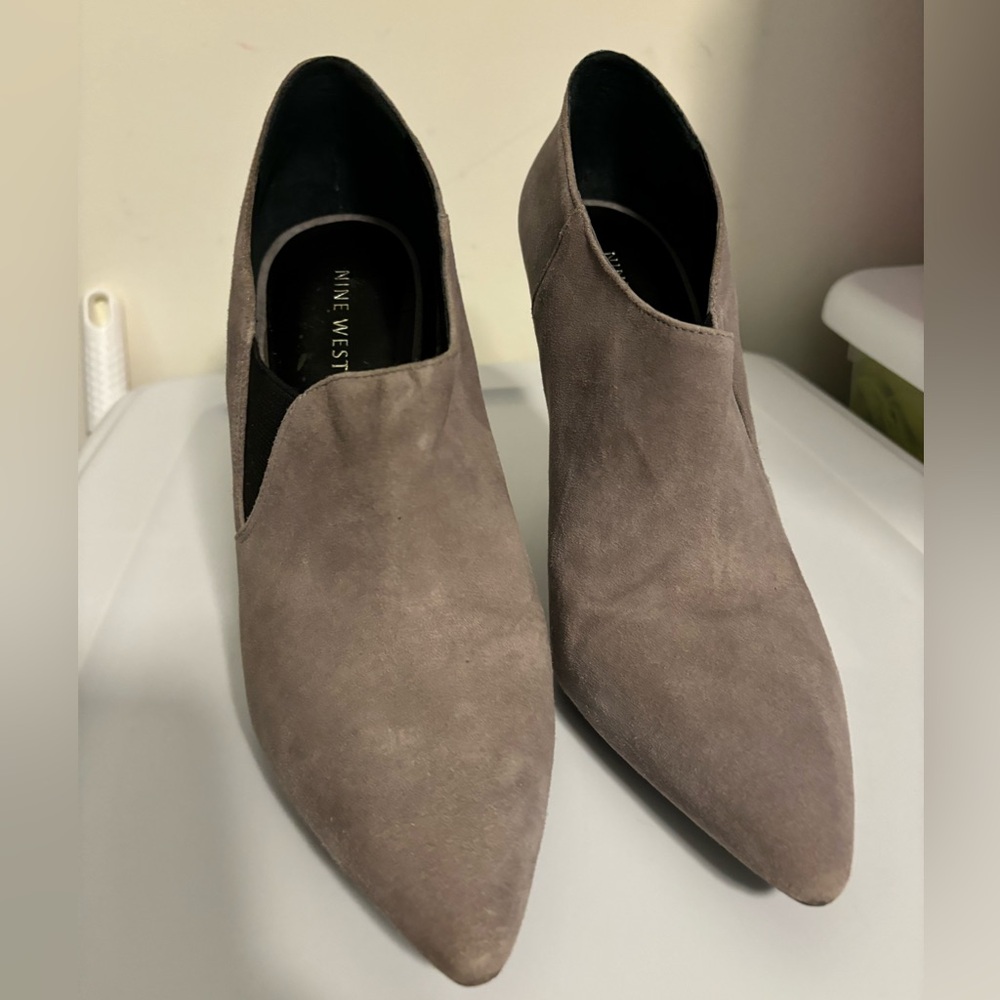NINE WEST boots size 9,5